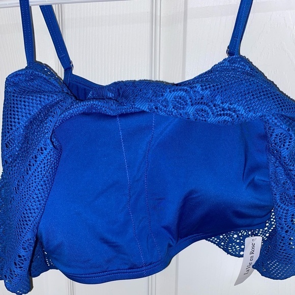 La vie en rose ruffle bikini top - Picture 3 of 4